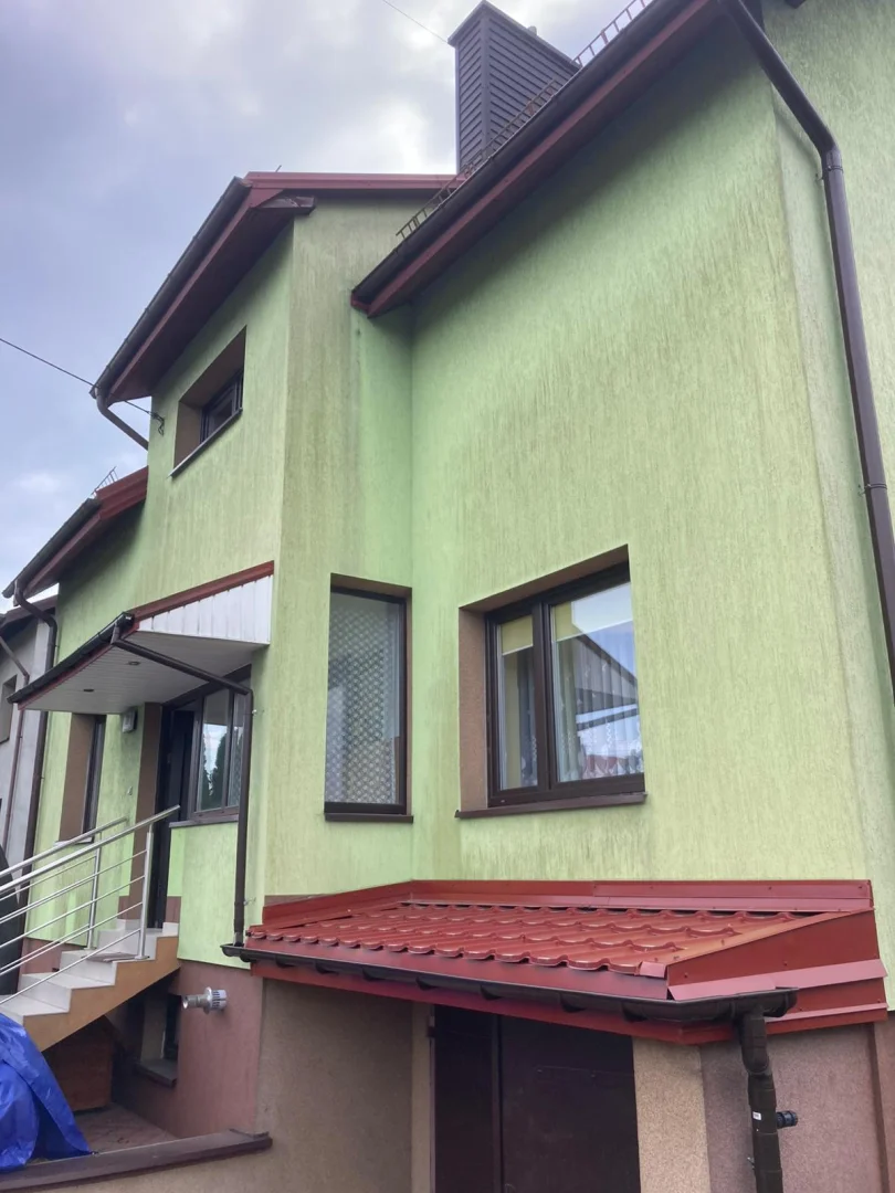 Elewacja przed myciem